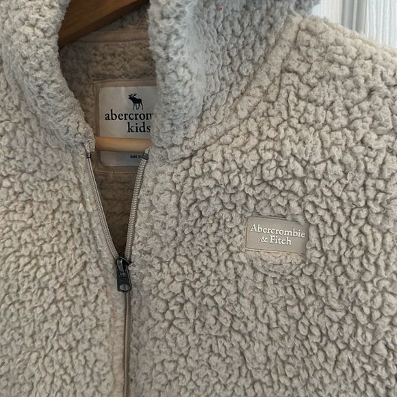 Abercrombie kids Sherpa jacket - Picture 2 of 6